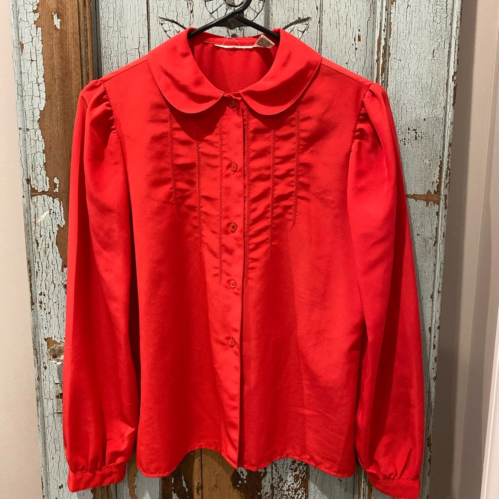 Vintage red top size small